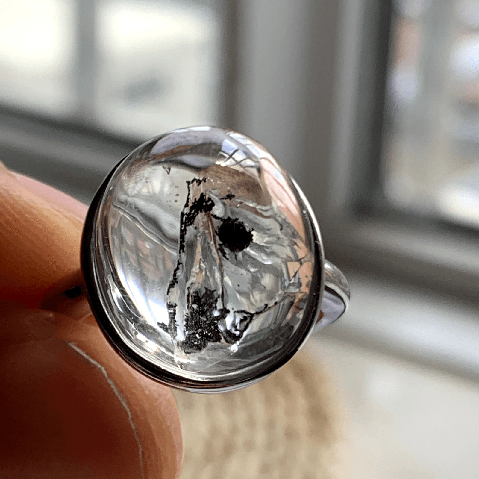 Natural Enhydro Quartz Ring with Moving Sand, Handmade 925 Sterling Silver Crystal Ring, Water Inclusion Gemstone Jewelry